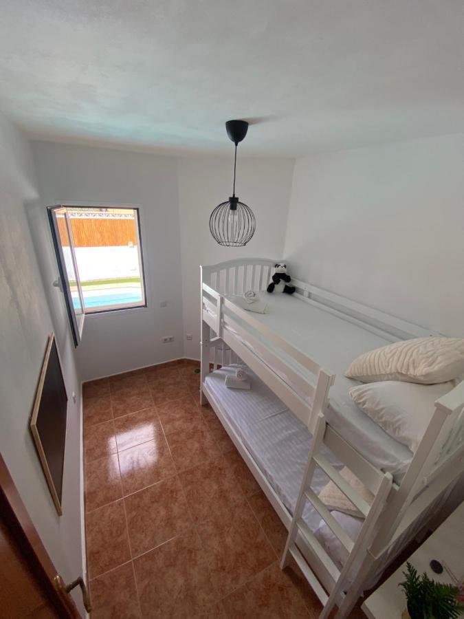 Beach Villa Private Heated Pool Калета де Фусте Екстериор снимка