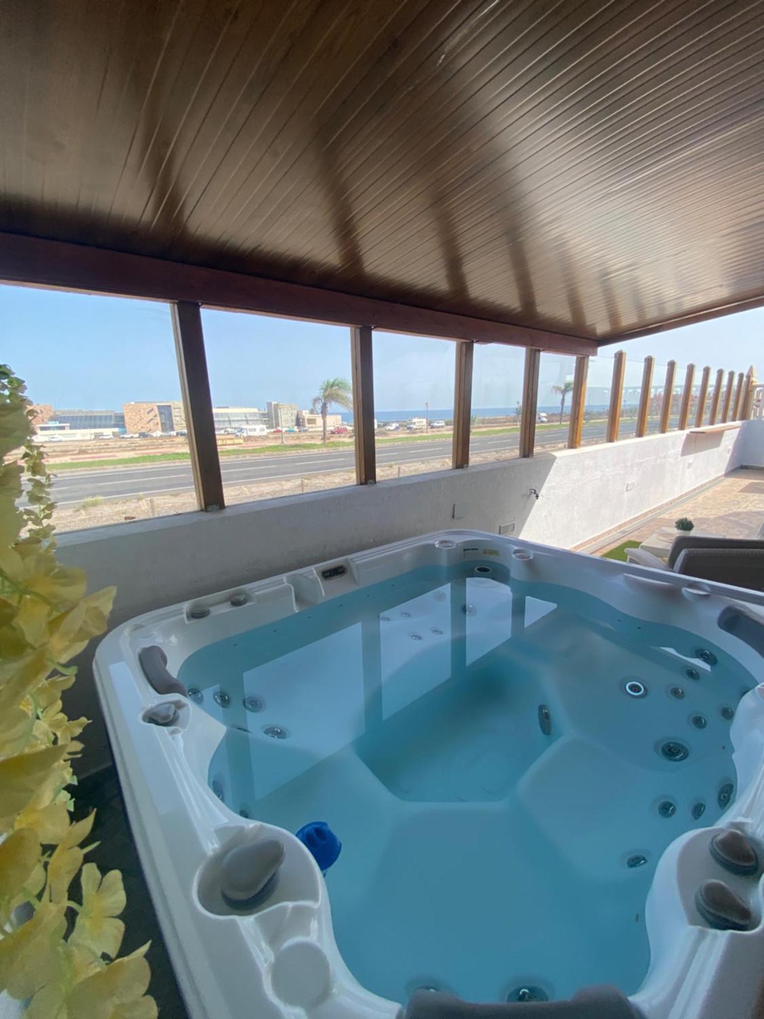 Beach Villa Private Heated Pool Калета де Фусте Екстериор снимка